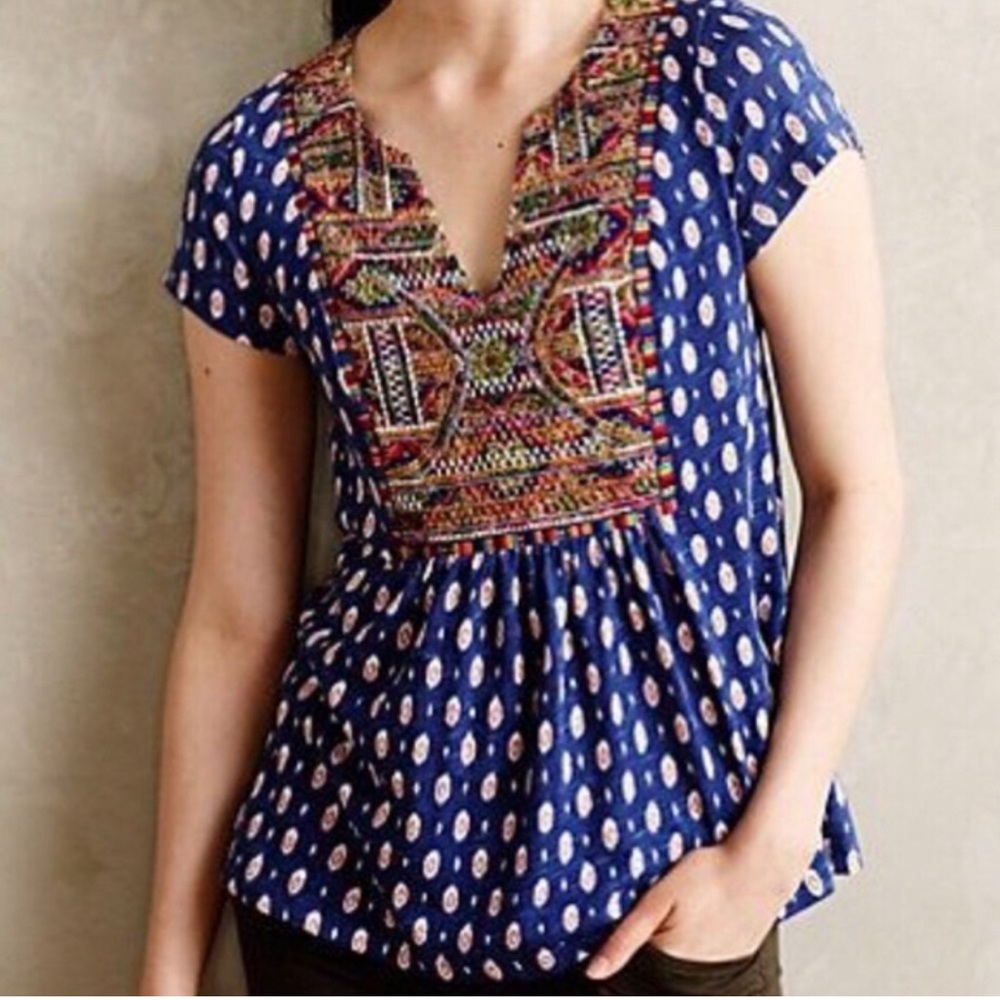 Anthro Akemi + Kin Honey Valley Embroidered Tee